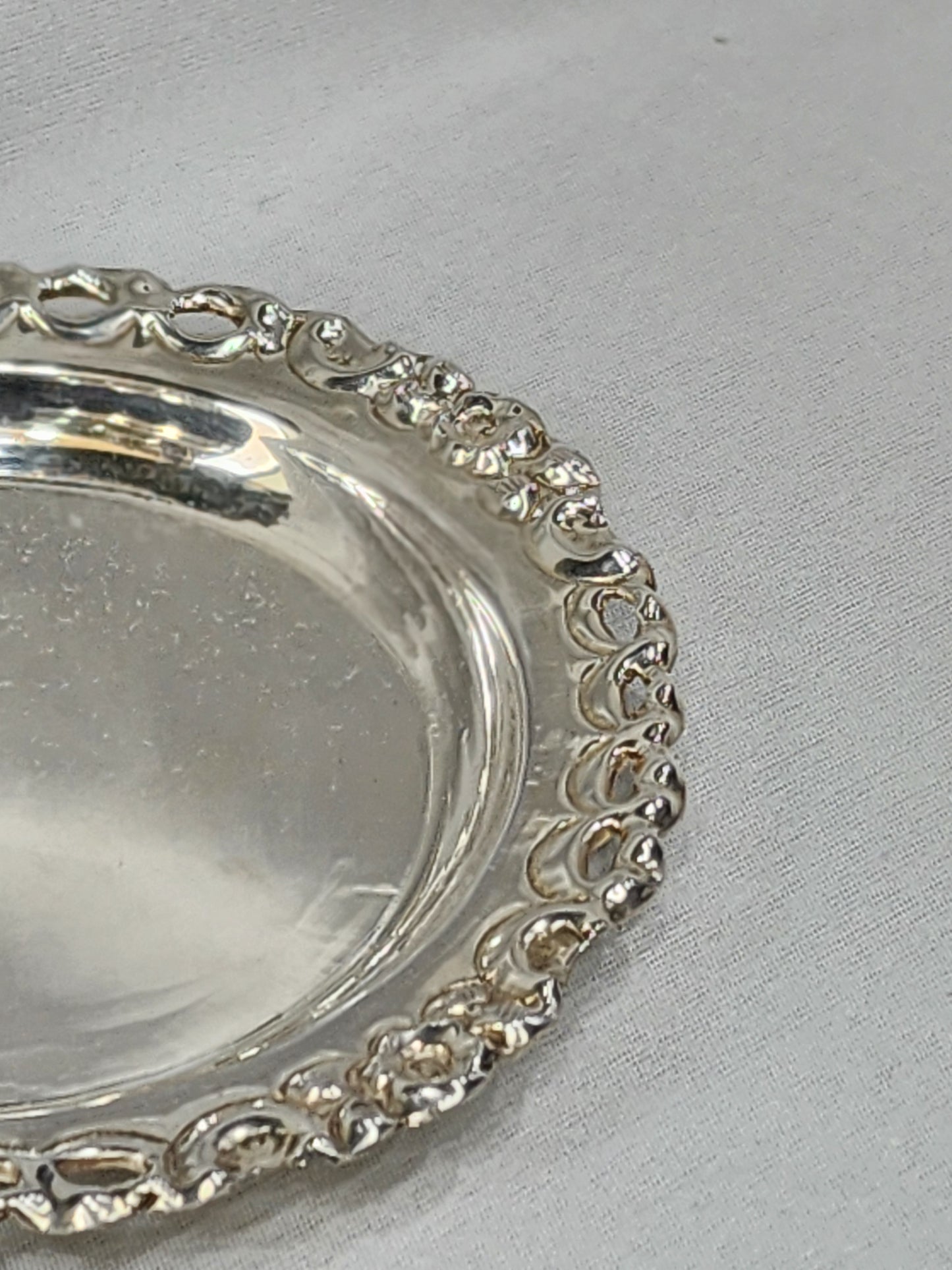 Plate Traditional Floral edge