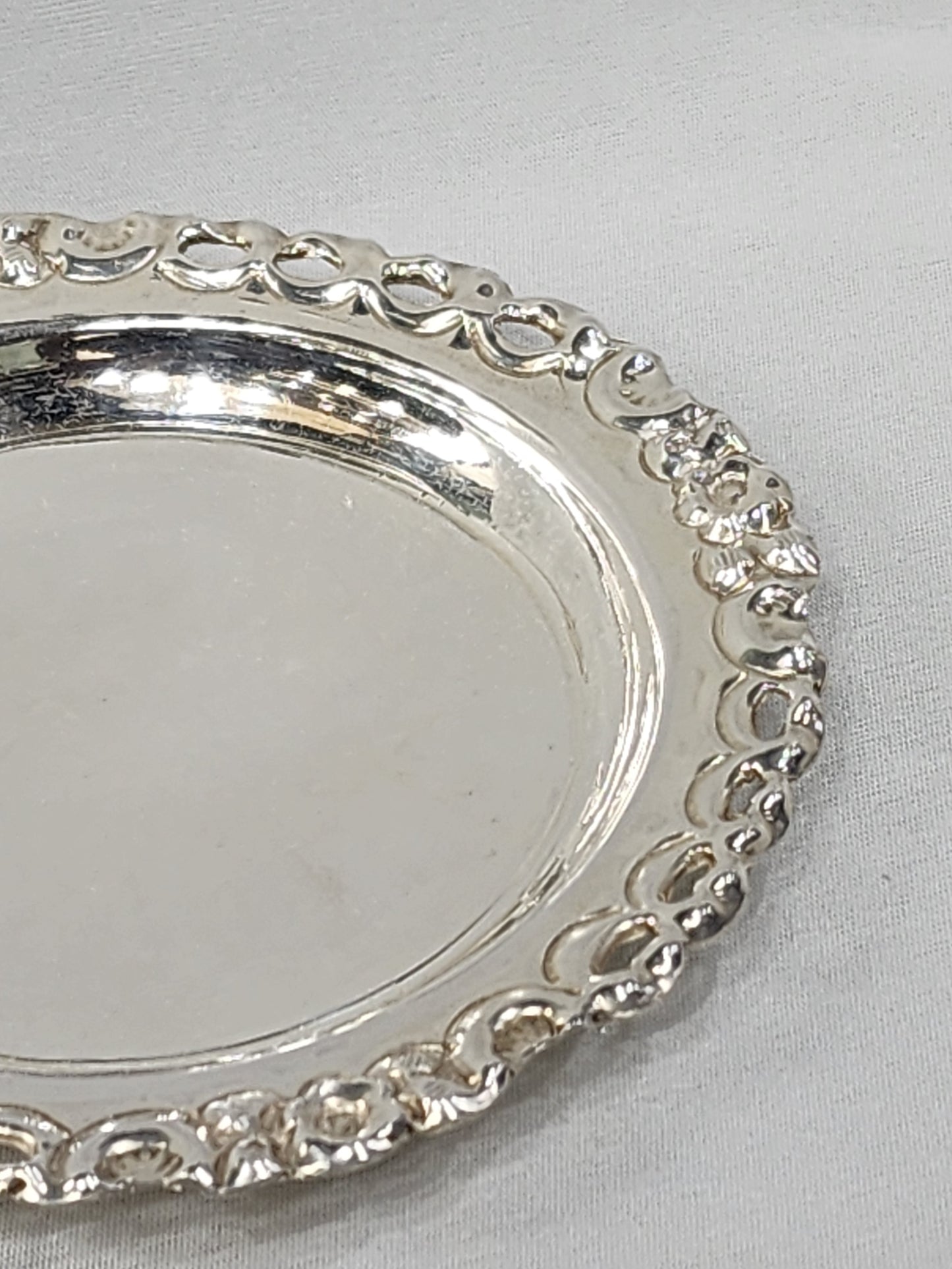 Plate Traditional Floral edge