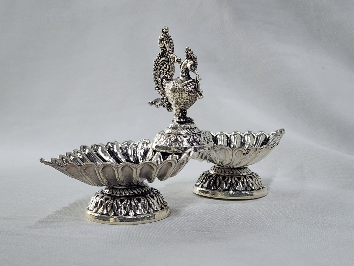 Peacock Feather kothu Bowl