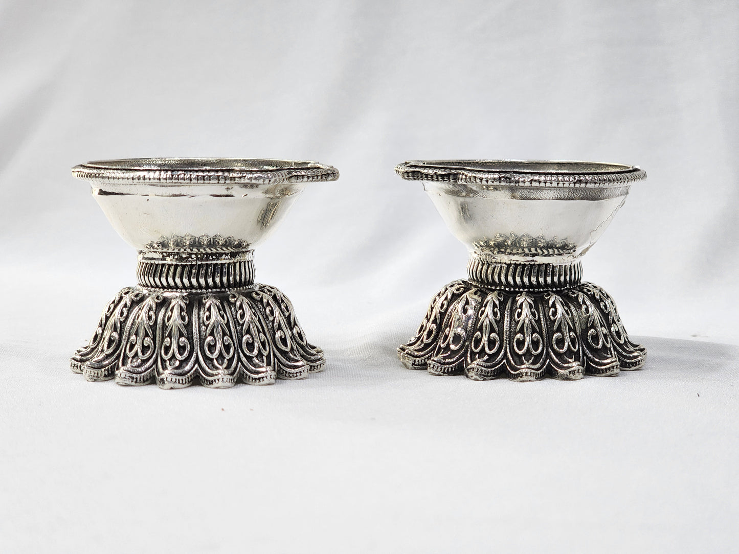Antique Base Diya