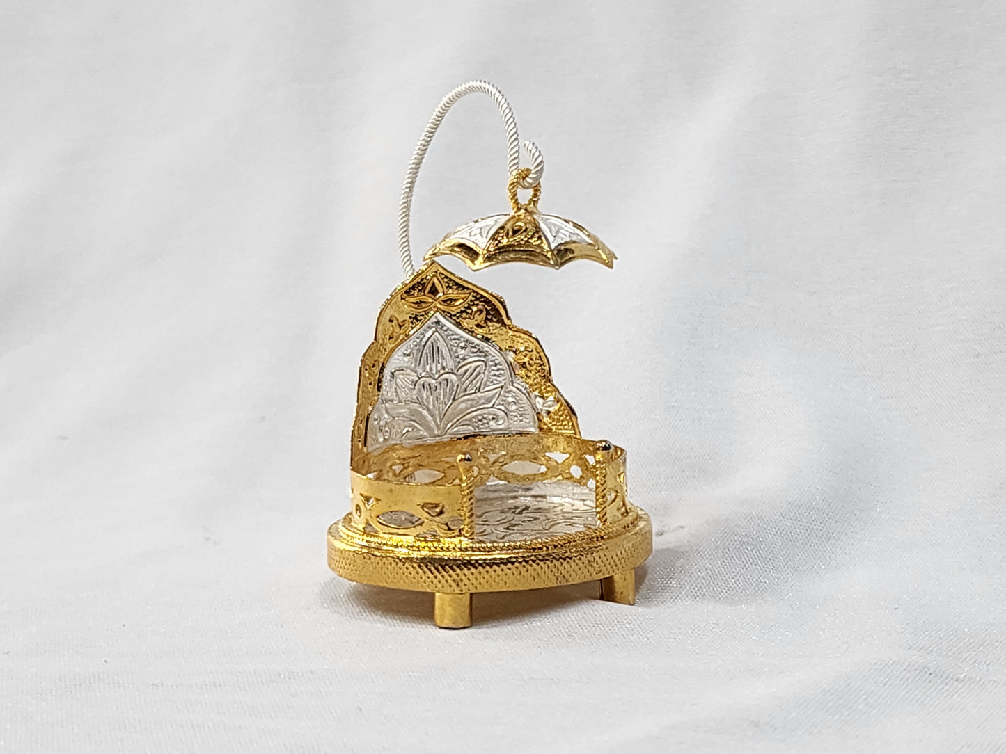 Gold Polished Mandasanam with Umbrella