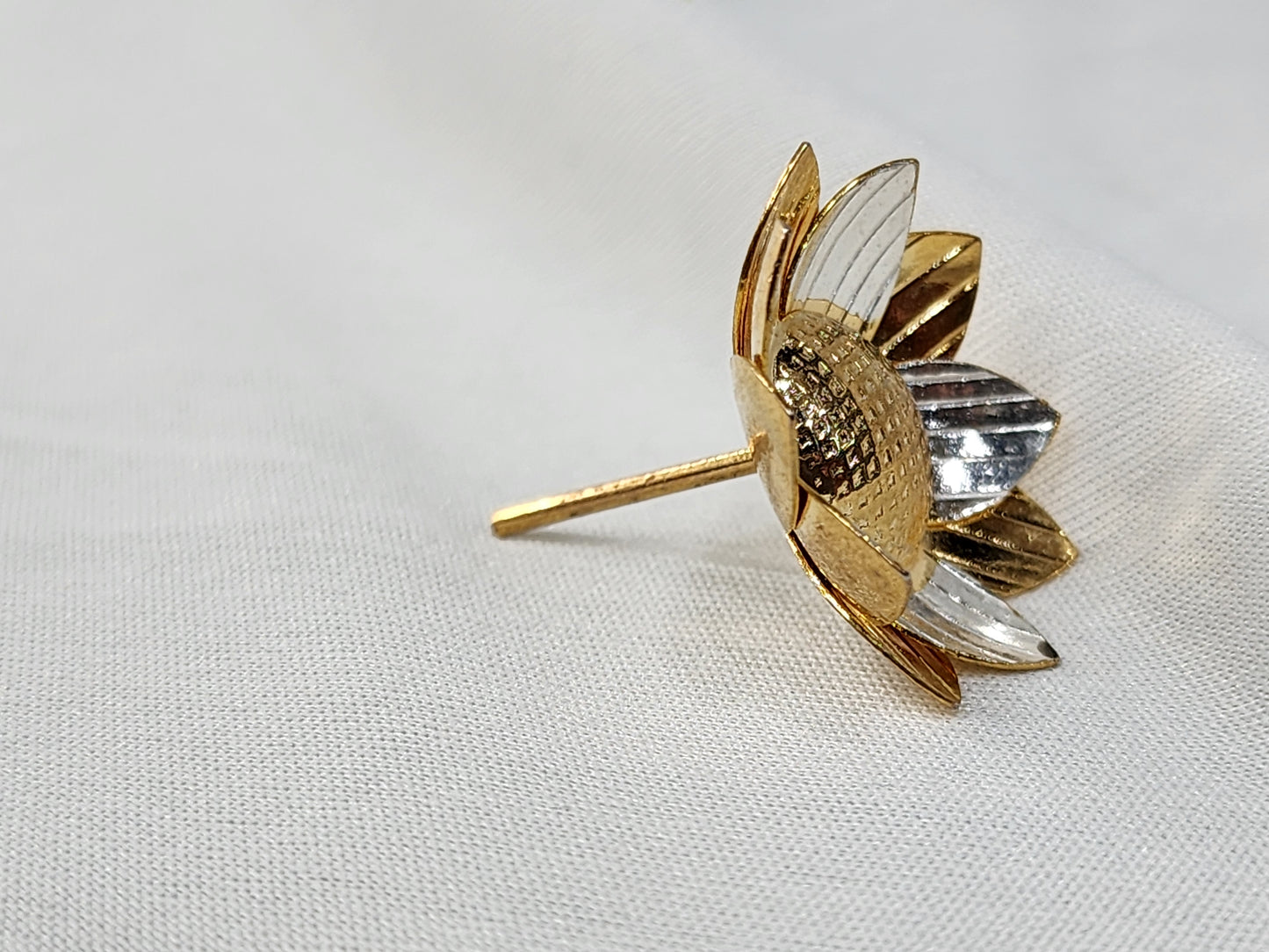 Intricate Gold and Silver Multi Petal Flower