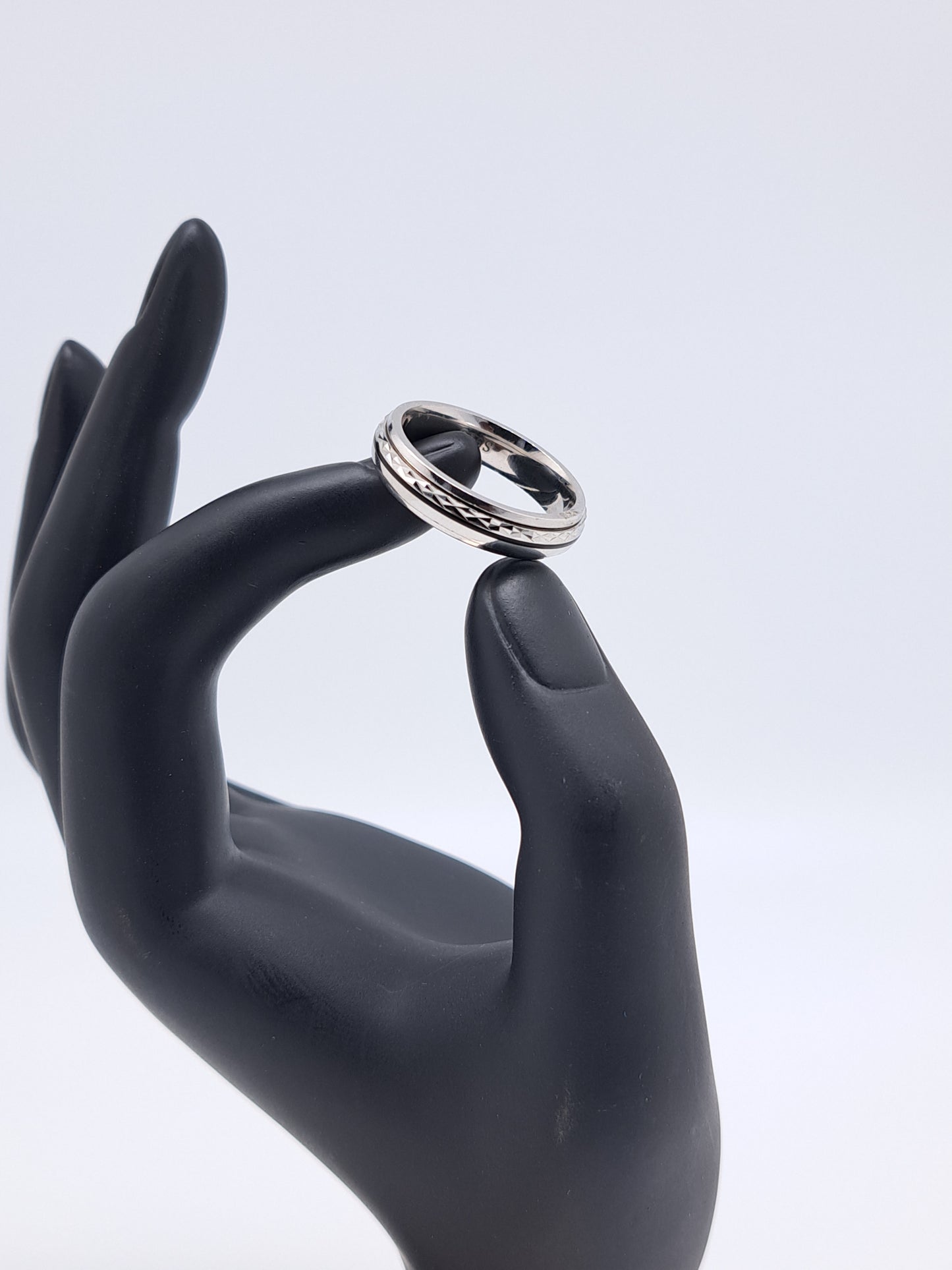 Black Line Runner Cutting Ring