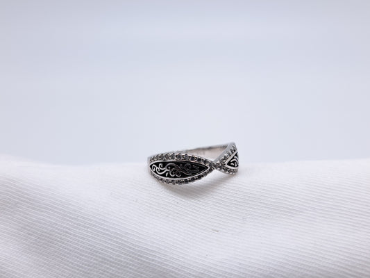Black Enamel Floral Turkey - Silver Ring