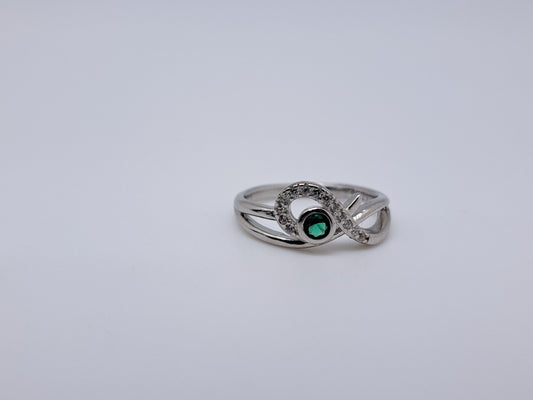 Infinity green stone - Ring