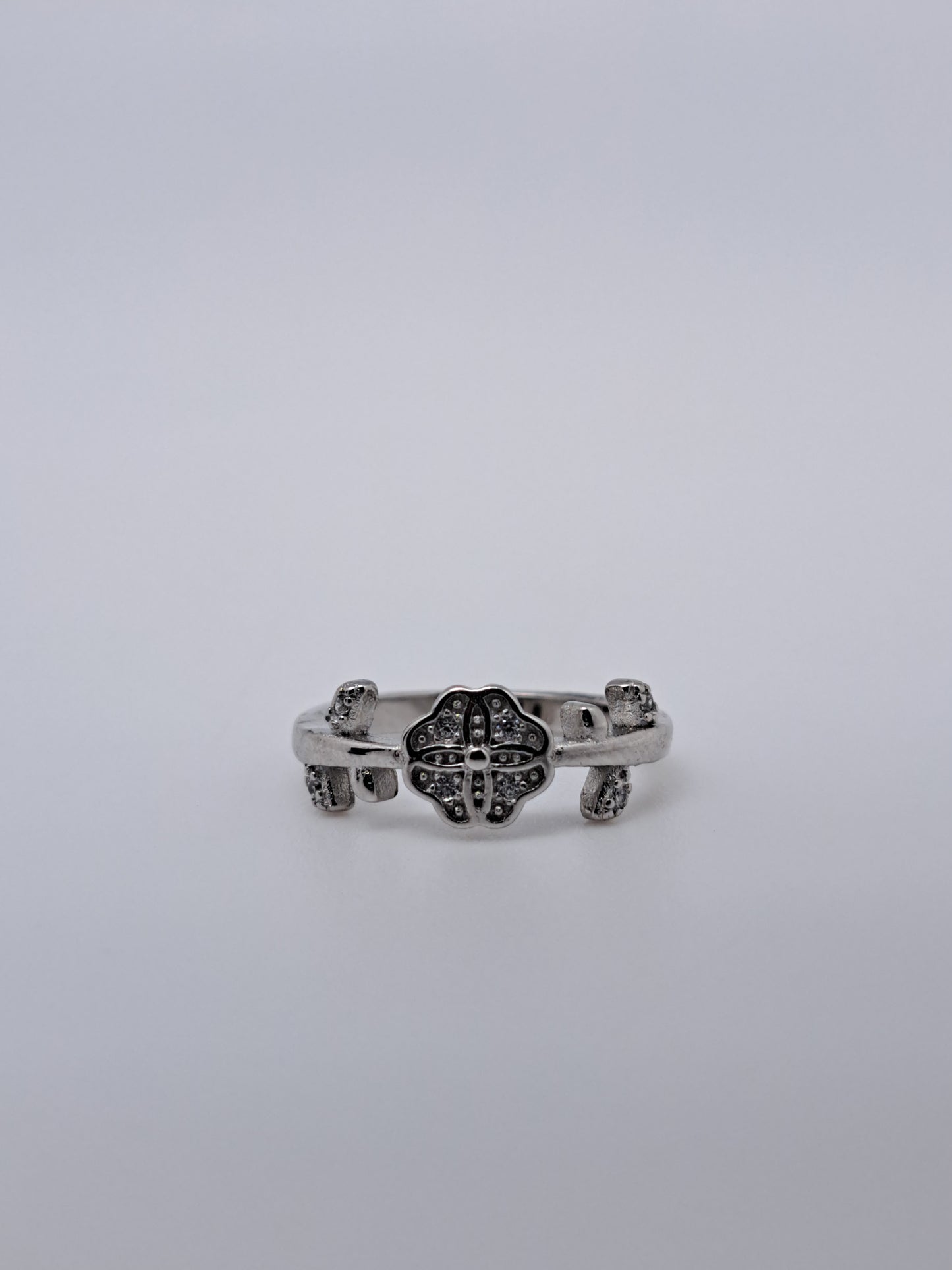 MOP Petal and Leaf Ring