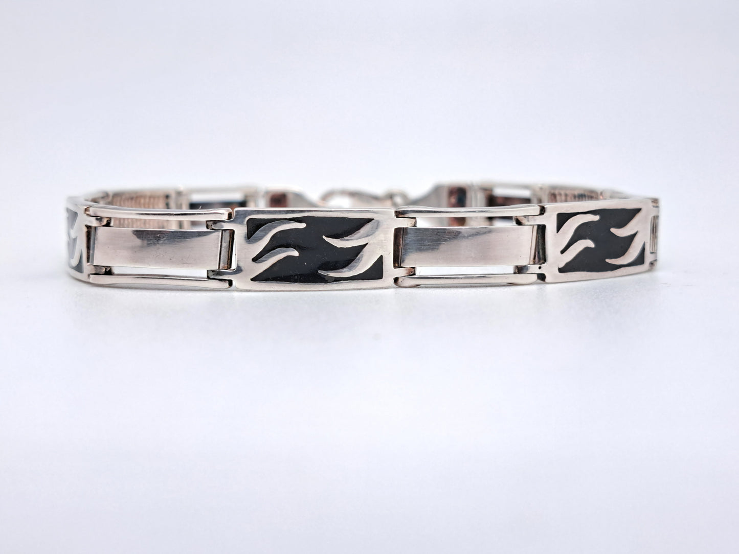 Black Enamel Box Flame - Bracelet