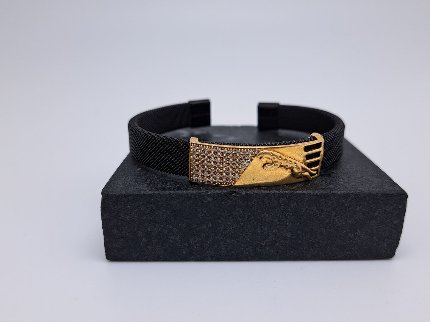 Black Mesh Strap Puma Stone Bracelet