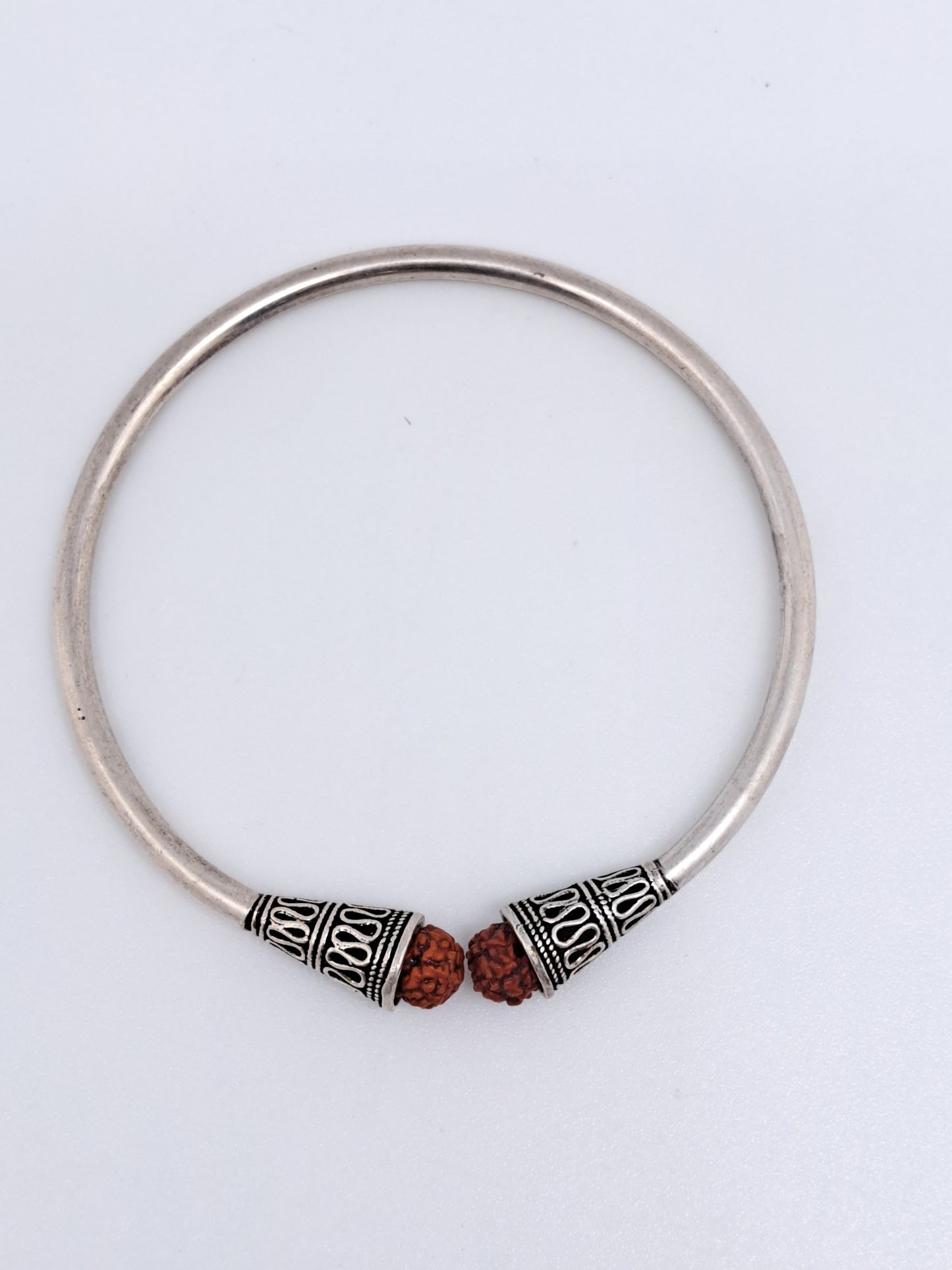 Rudraksh Corner Edge Kada