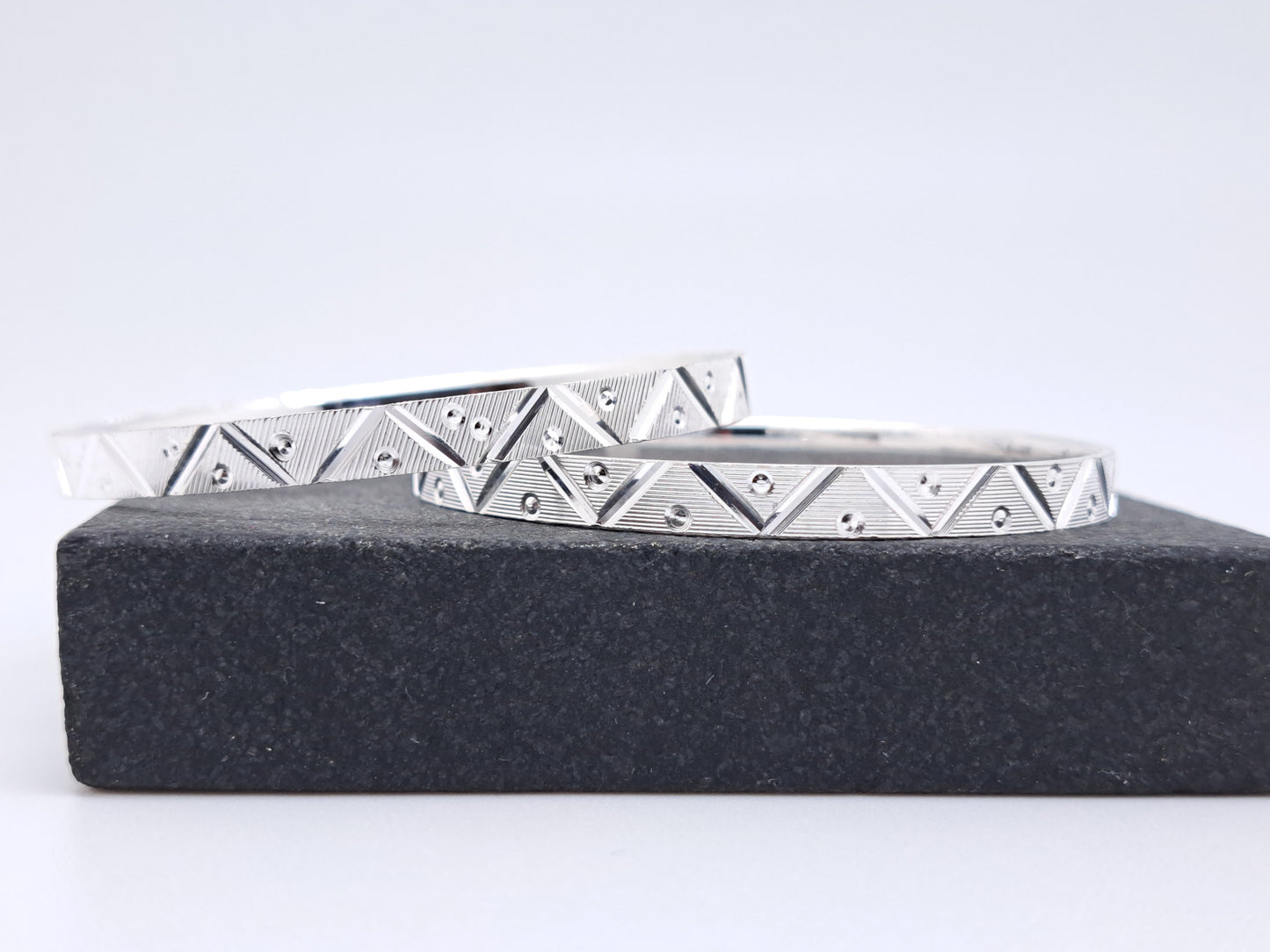 ZizgZag Design Bangle for Kids