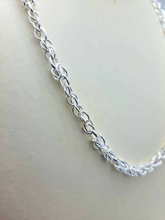 Hipolish Interlocking Knot Chain