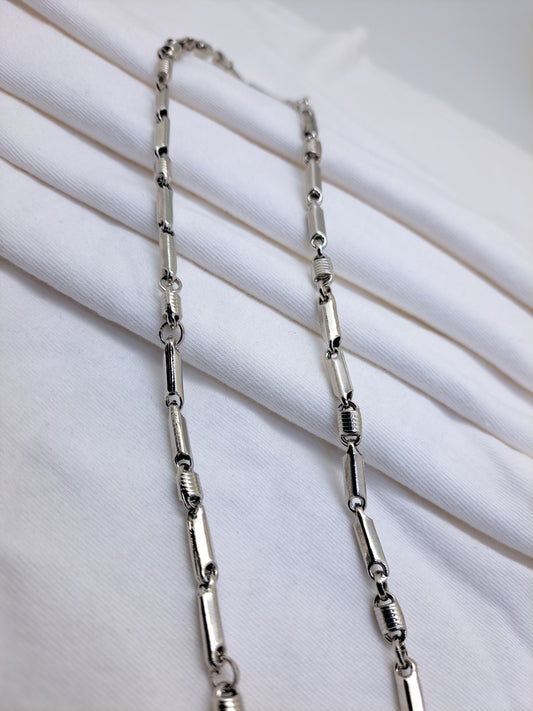 Hipolish Italian Chain