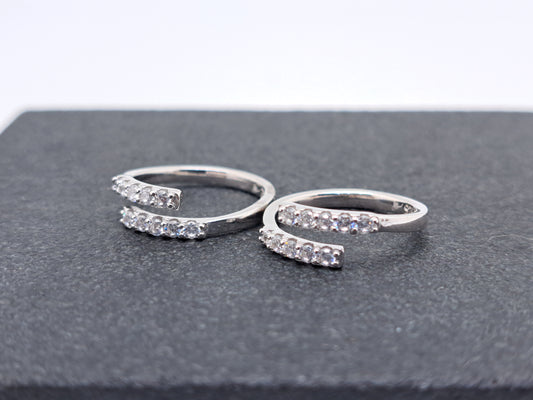 White Zircon AD Metti