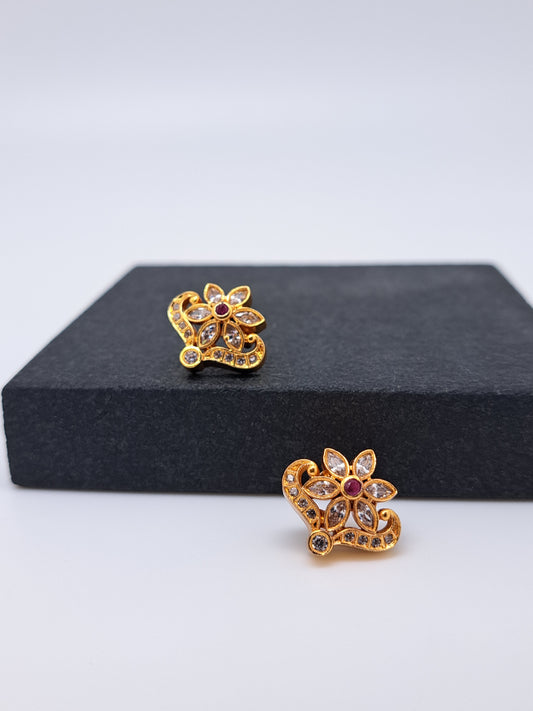 Gold Polish White stone 6 Petal Stud