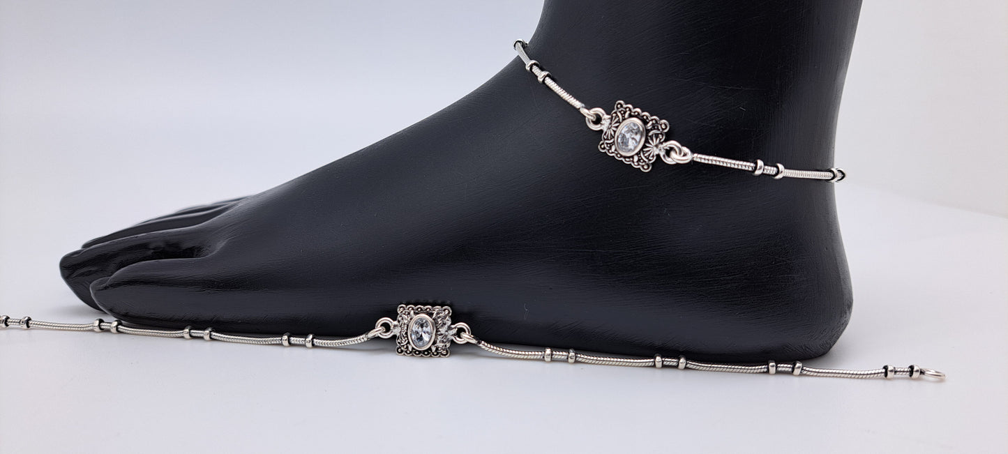 Thin chain Designer Antique Anklet