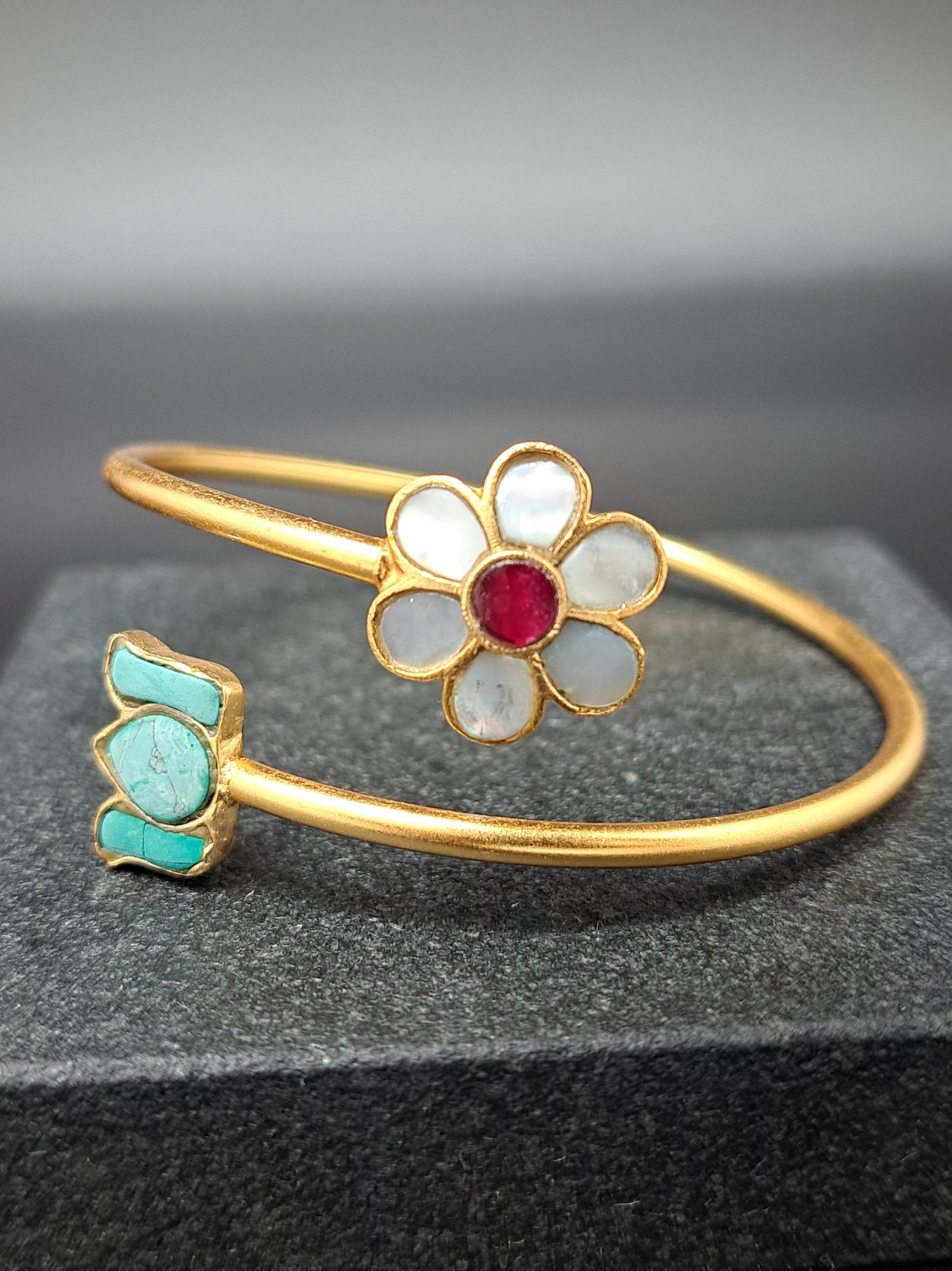 Green Lotus Floral Twist Kada
