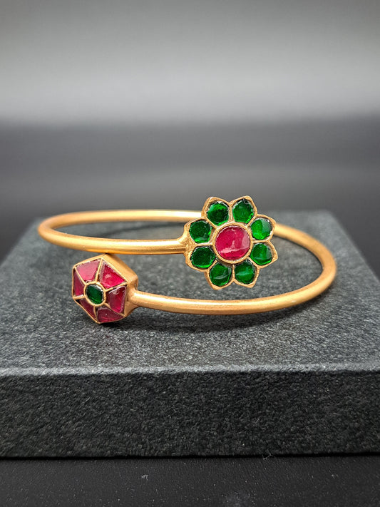 Red & Green Floral Twist Kada