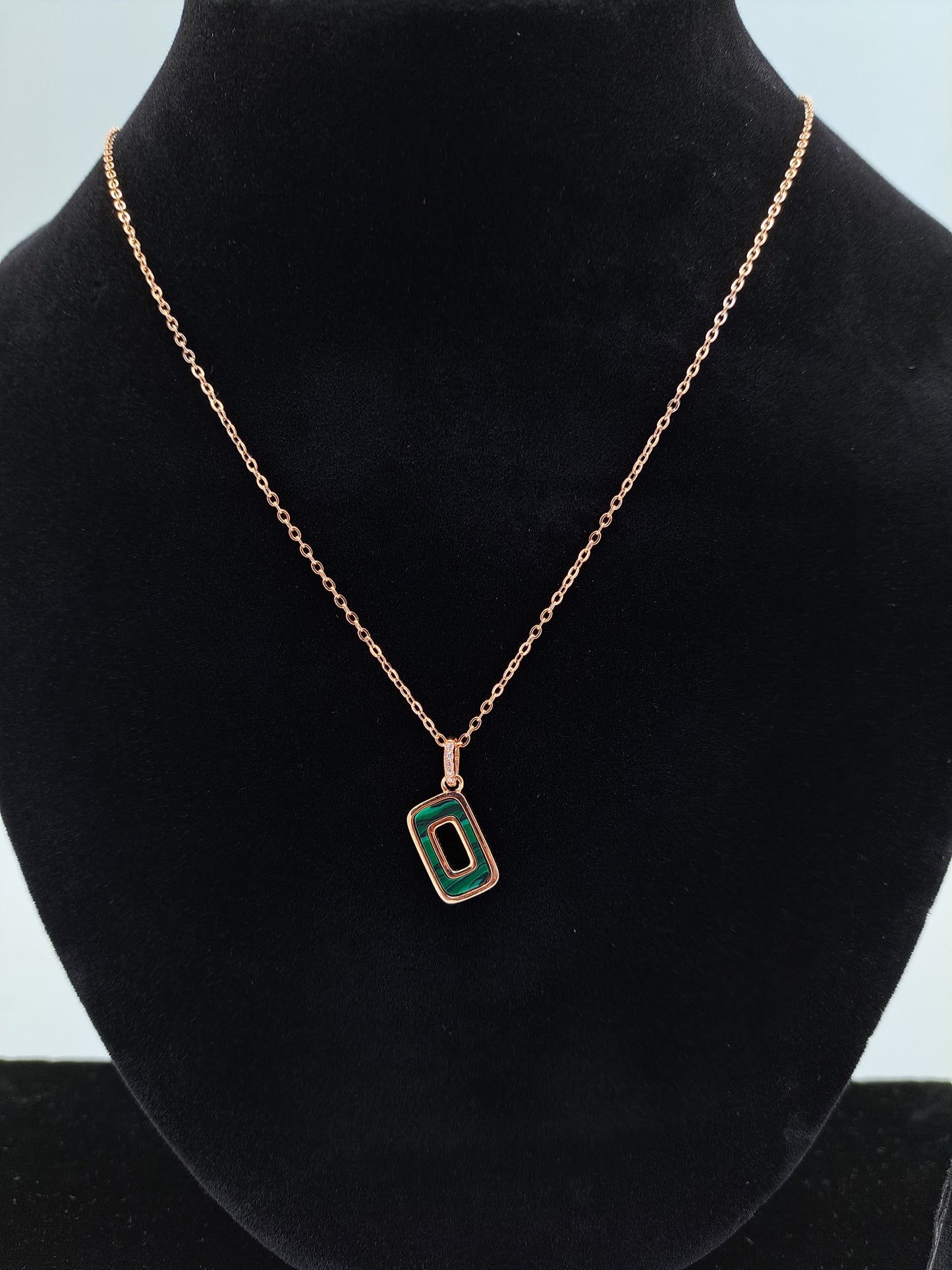Rose gold chain with Dark Green Pendant