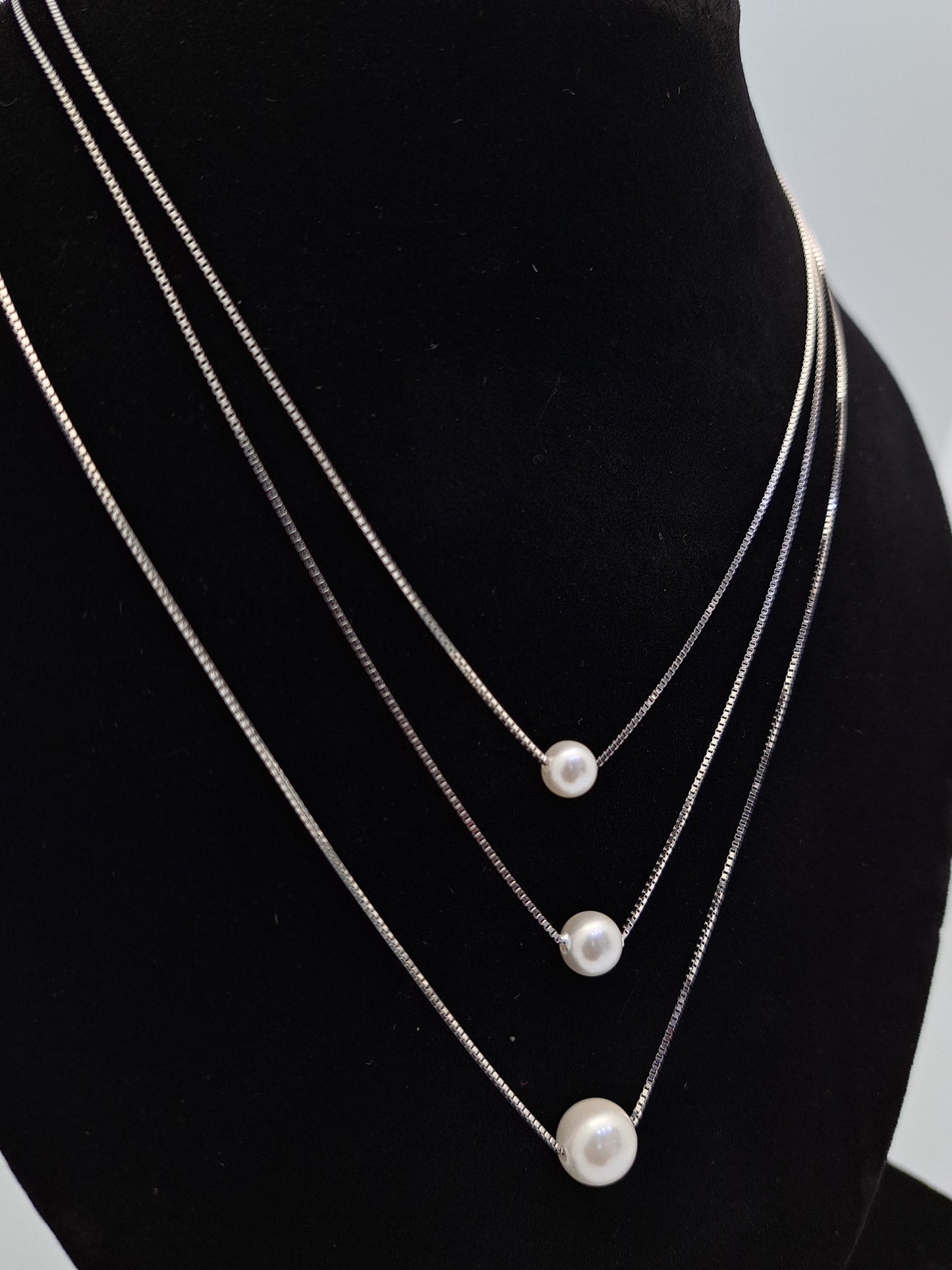 3 Layered Silver Bunch Chain with Pearl Ball with Matching Earrings