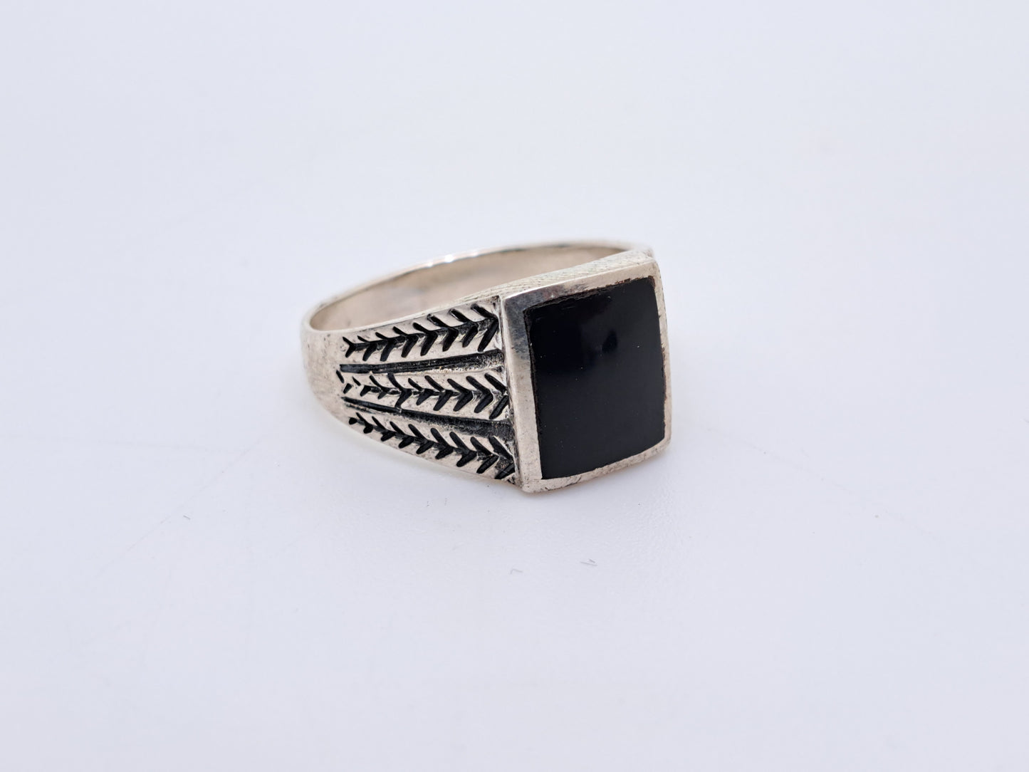 Onyx Black Vintage Ring
