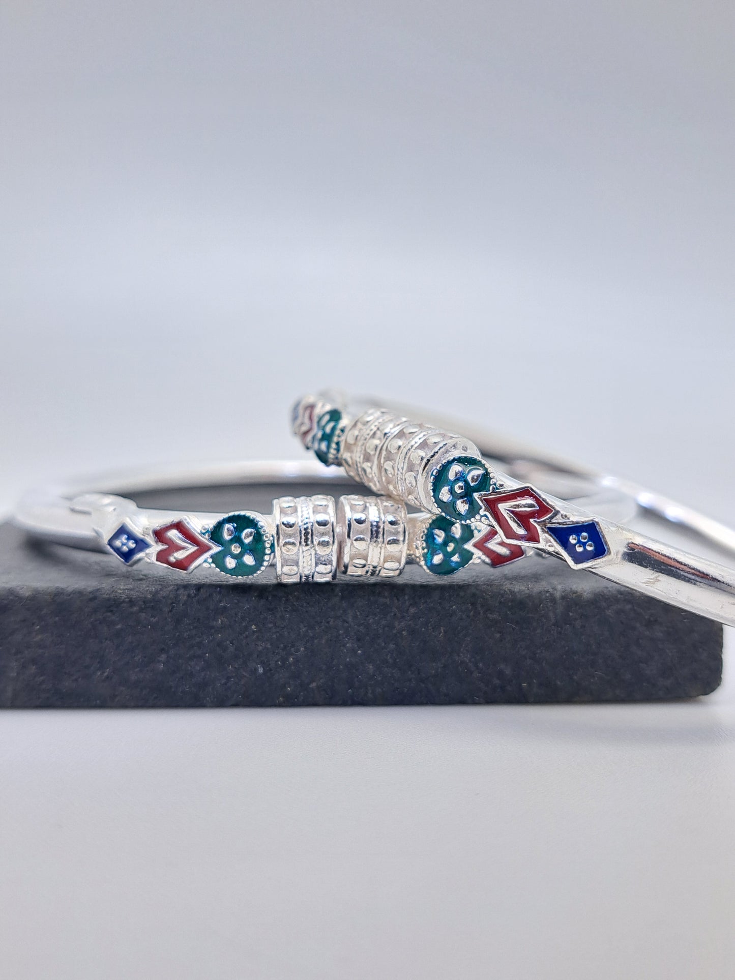 Hi Polish RGB Enamel Bangle