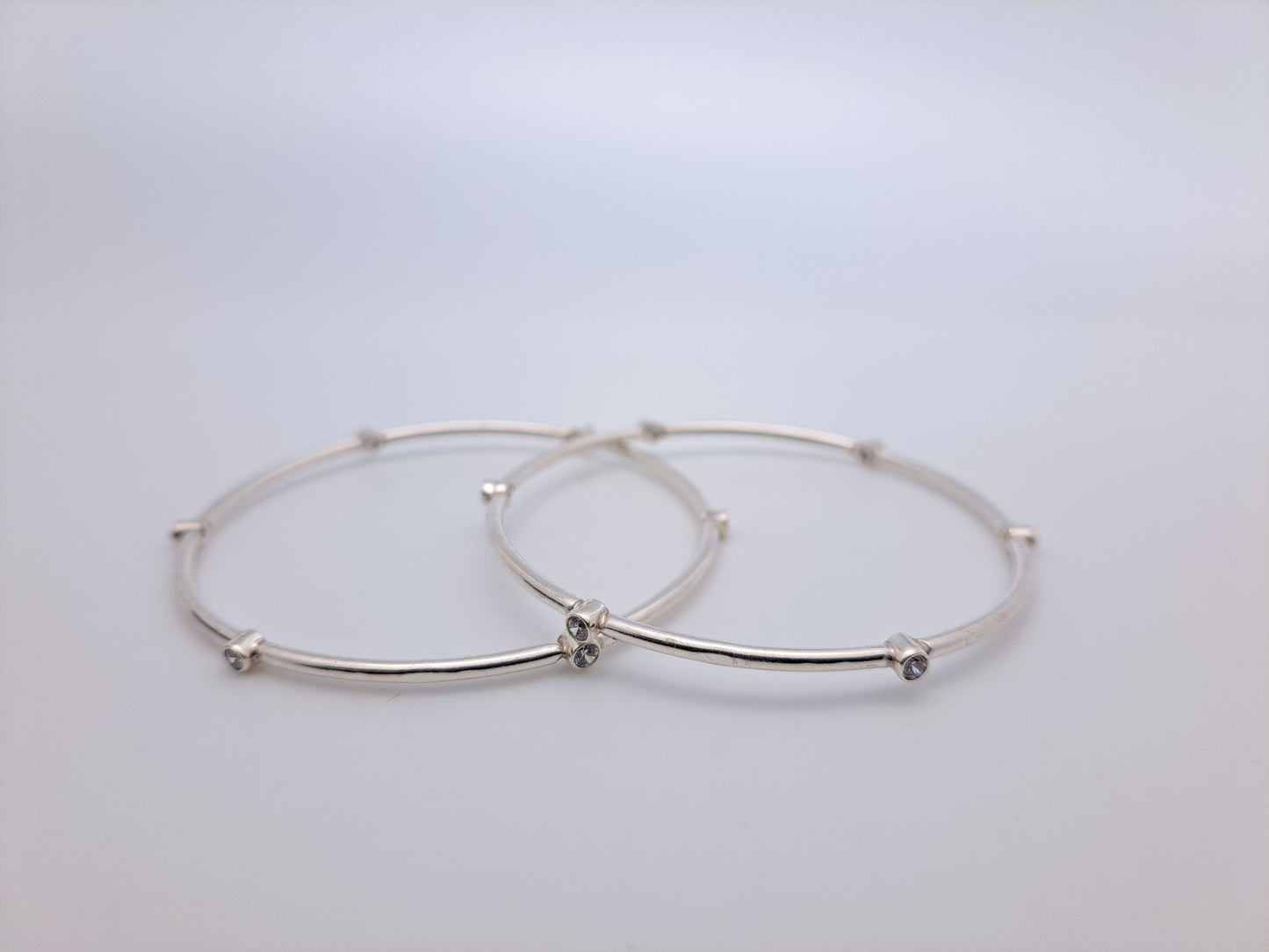 Hipolish AD Stone Embeded Bangle