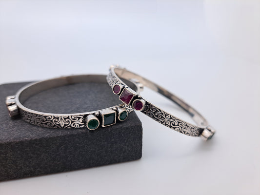Antique Finish Bangle with Red & Green Stone