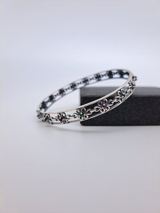 Antique Finish R&G Floral Bangle Single