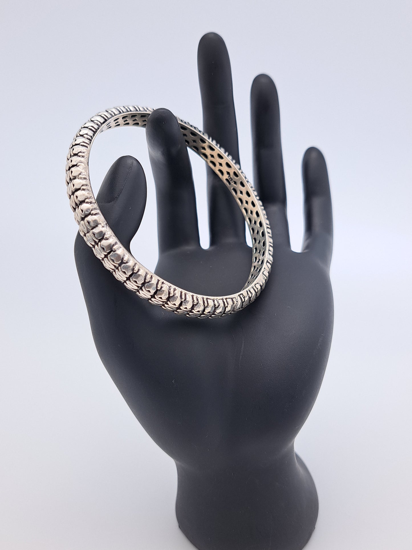 Antique Textured Hollow Bangle Single