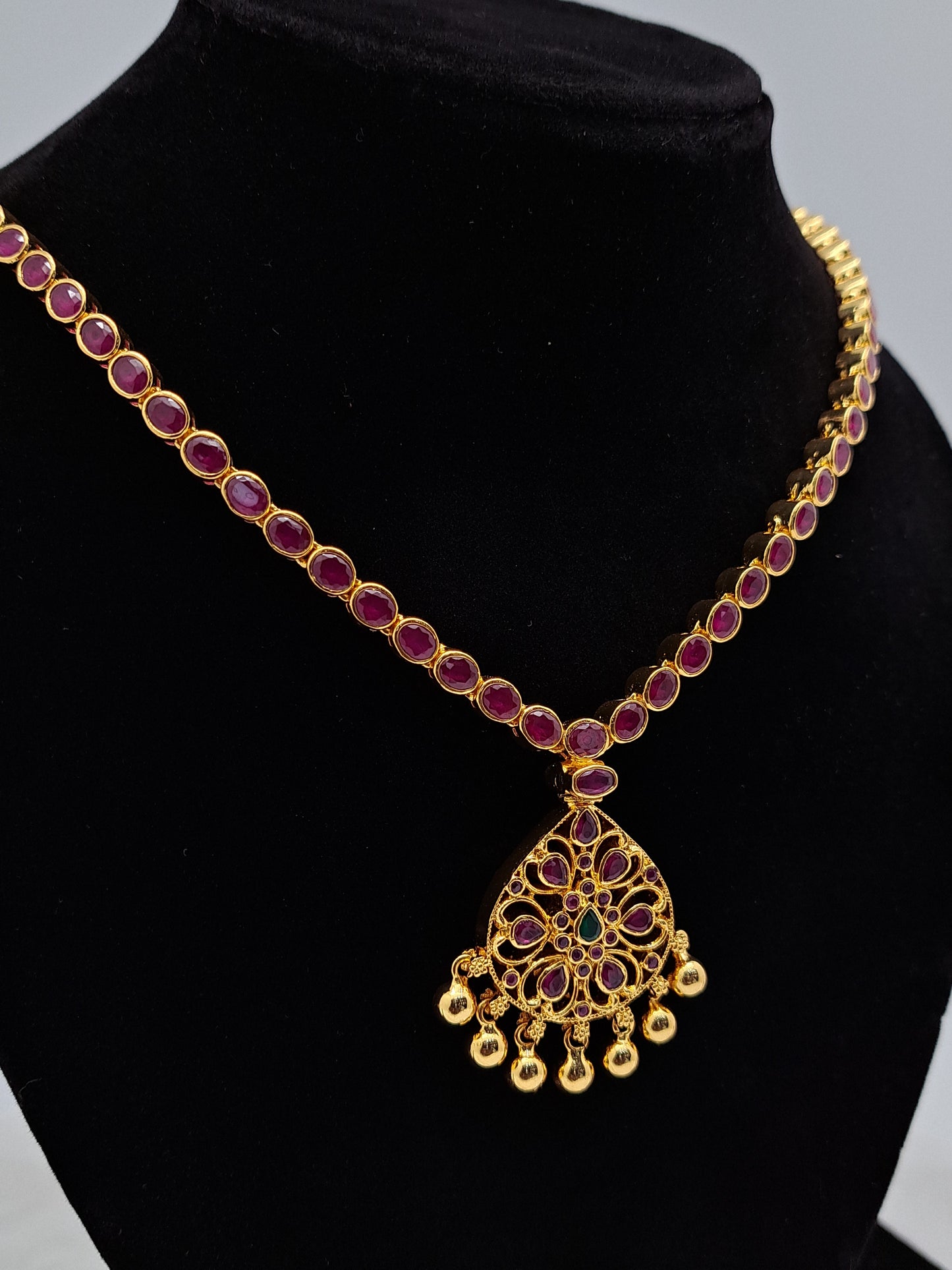 2 in 1 Traditional Necklace can be weared in two sides
