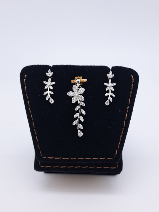 White Zr Creeper Pendant Set