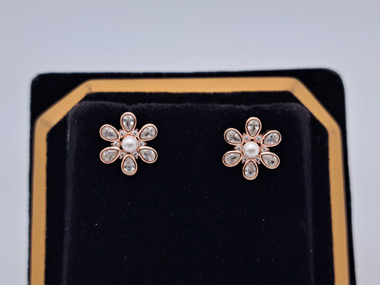 RG 6 Petal Floral & Pearl Bud Stud