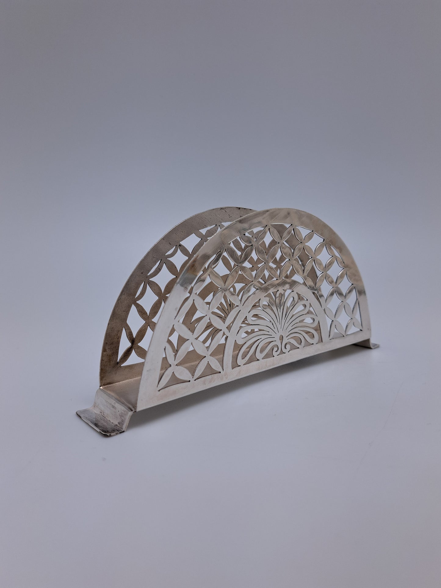 Tissue Holder made of 92.5 Silver