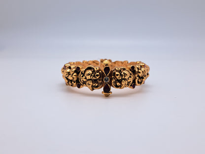 Ruby Stone Annapakshi G.Polished