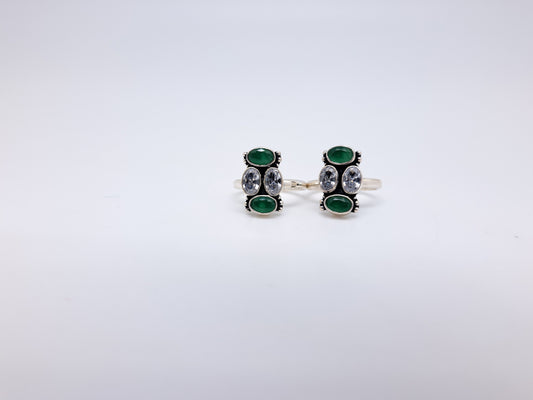 Green and white Fullstone antique Metti
