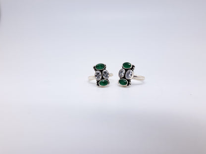 Green and white Fullstone antique Metti