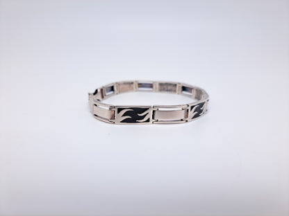 Black Enamel Box Flame - Bracelet