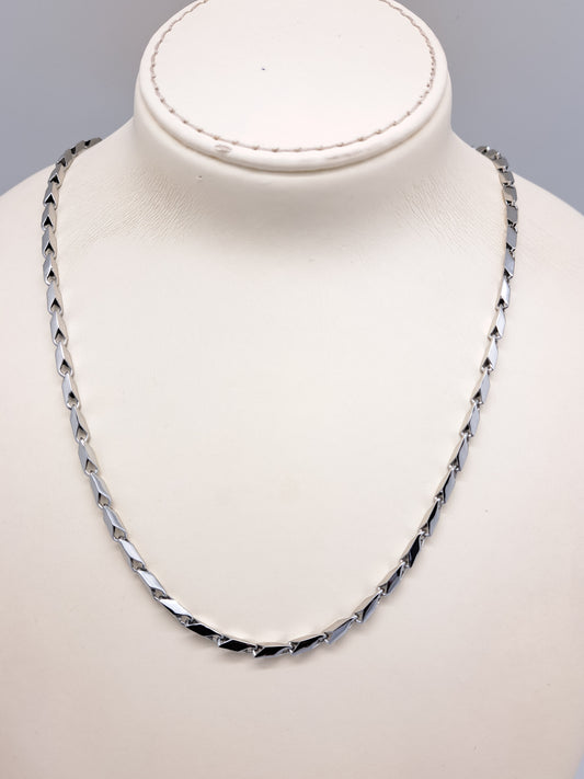Rhodium Polish Box Chain
