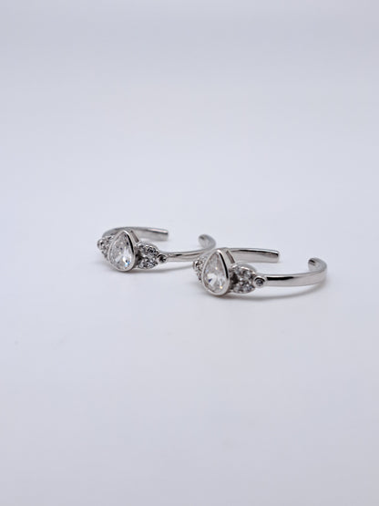 White Zircon EYE shaped  AD Metti