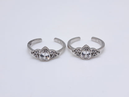 White Zircon EYE shaped  AD Metti