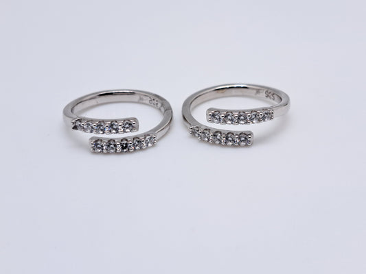 White Zircon AD Metti