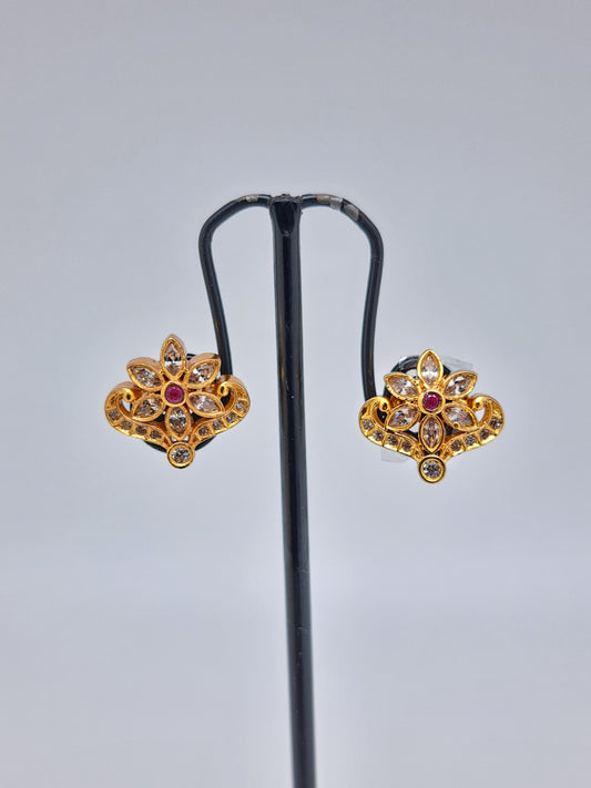 Gold Polish White stone 6 Petal Stud