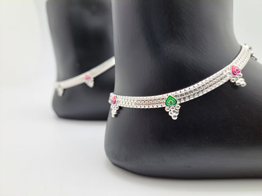 Multicoloured Heartin Box chain  Silver Anklet