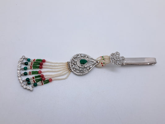 Green stone pearl drops Keychain