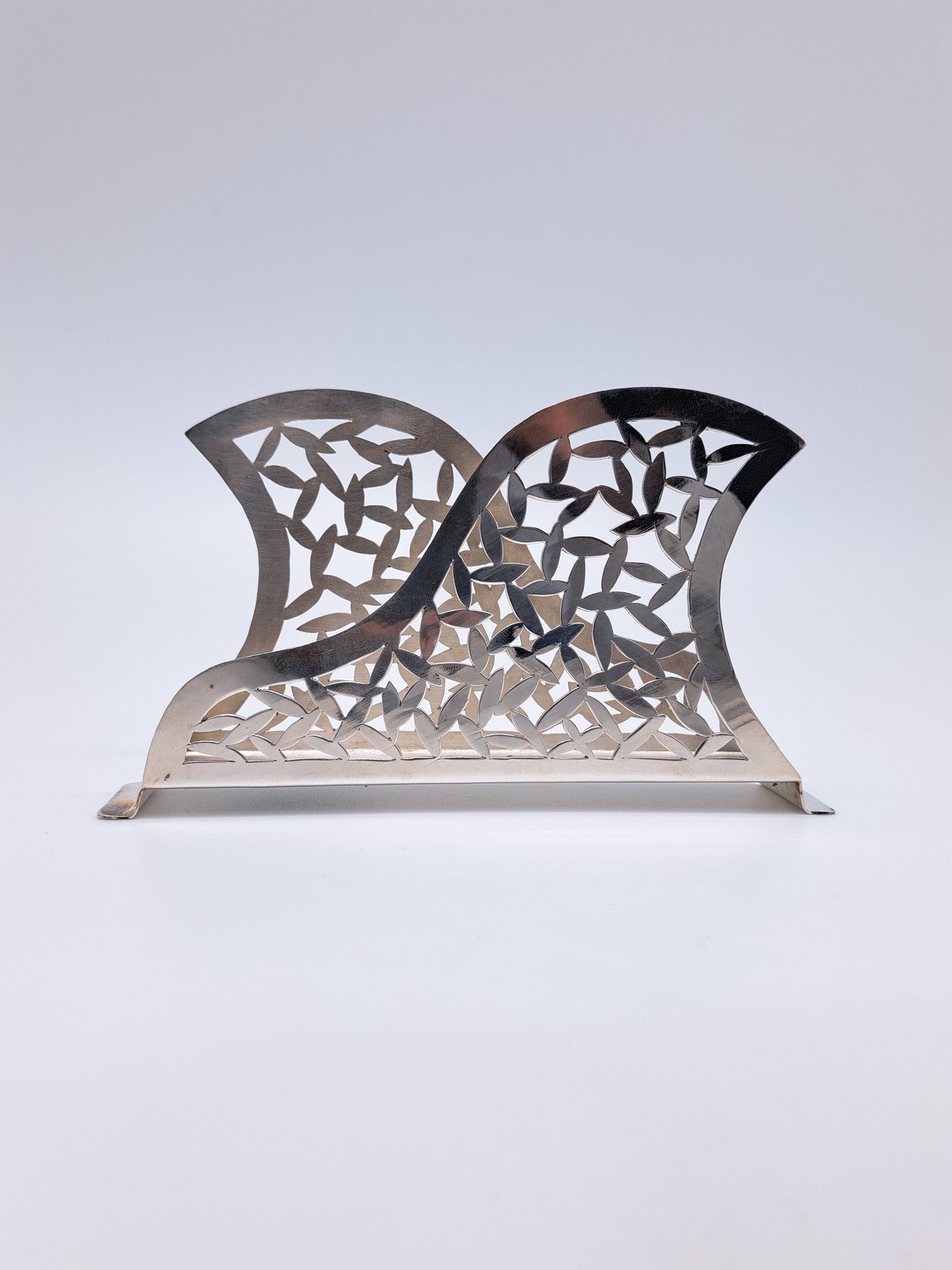 Tissue Holder made of 92.5 Silver